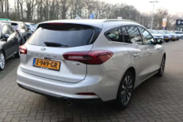 Ford Focus (2024) thumbnail 6