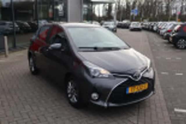 Toyota Yaris (2016) thumbnail 42