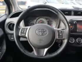 Toyota Yaris (2016) thumbnail 49