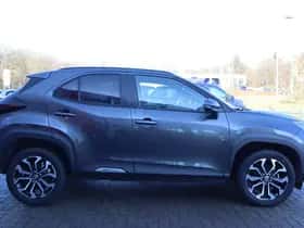 Toyota Yaris Cross (2025) thumbnail 12