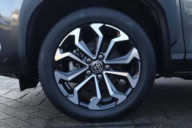 Toyota Yaris Cross (2025) thumbnail 17