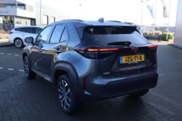 Toyota Yaris Cross (2025) thumbnail 3