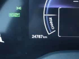 Toyota Yaris Cross (2025) thumbnail 25