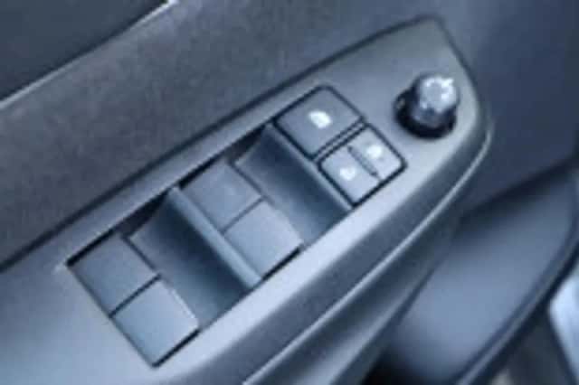 Toyota Yaris Cross (2025) thumbnail 55