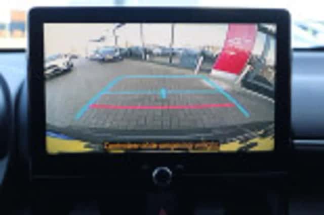 Toyota Yaris Cross (2025) thumbnail 67