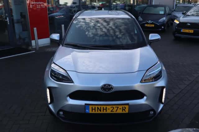 Toyota Yaris Cross (2025) thumbnail 15