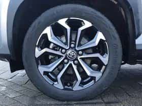 Toyota Yaris Cross (2025) thumbnail 17