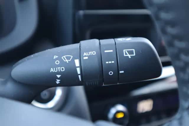 Toyota Yaris Cross (2025) thumbnail 29