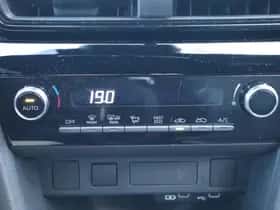 Toyota Yaris Cross (2025) thumbnail 32