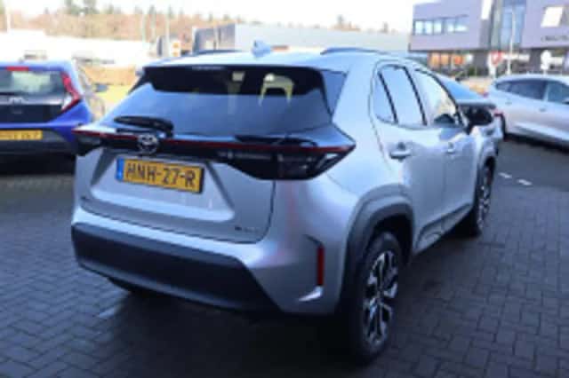 Toyota Yaris Cross (2025) thumbnail 6