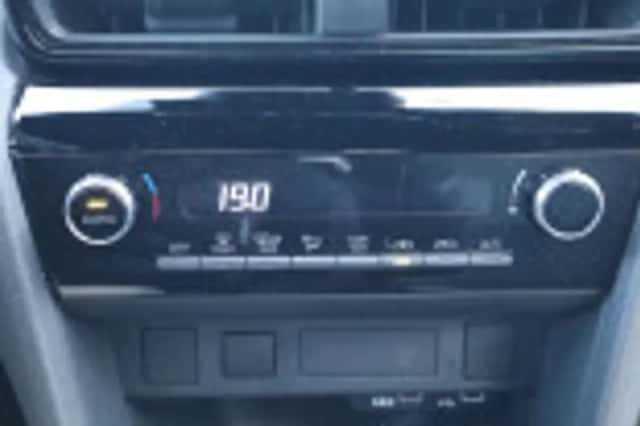 Toyota Yaris Cross (2025) thumbnail 62