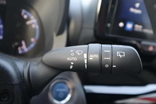 Toyota Yaris Cross (2022) thumbnail 30