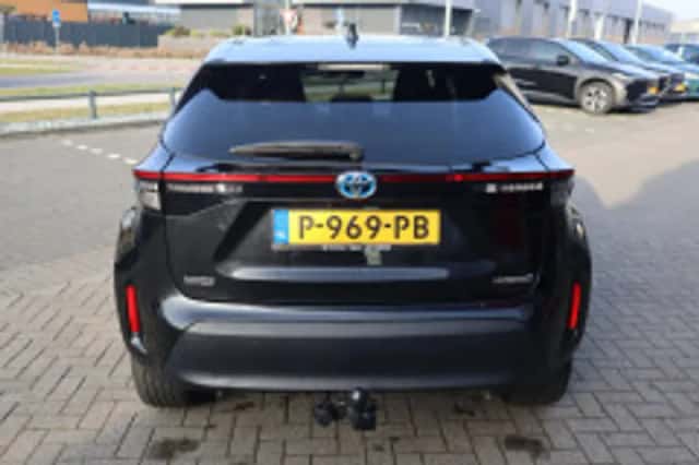 Toyota Yaris Cross (2022) thumbnail 4