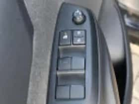 Toyota Yaris Cross (2022) thumbnail 59