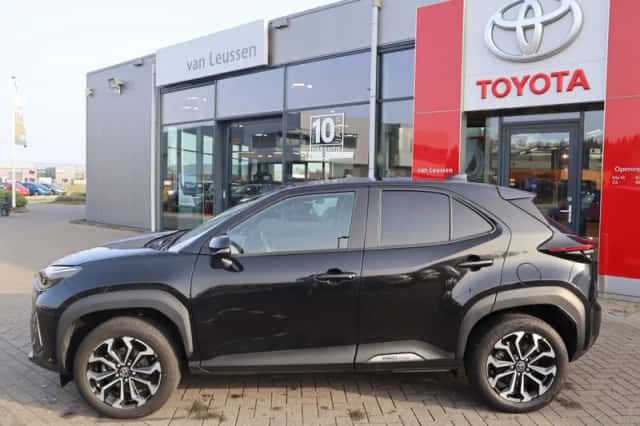 Toyota Yaris Cross (2022) thumbnail 8