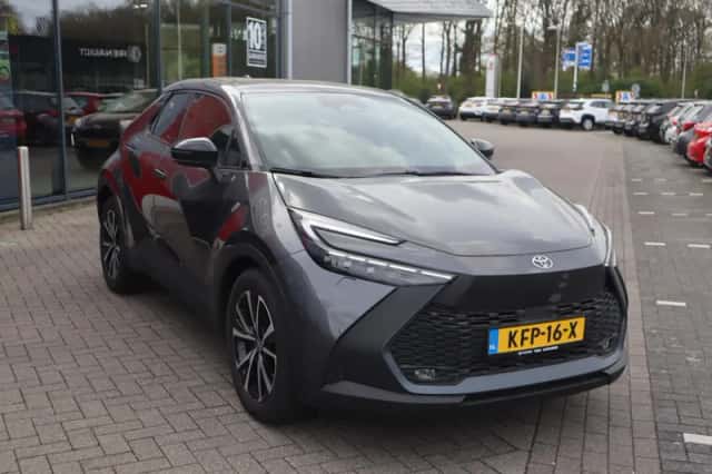 Toyota C hr (2024) thumbnail 15