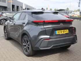 Toyota C hr (2024) thumbnail 3