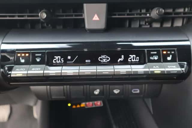 Toyota C hr (2024) thumbnail 37