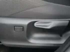 Toyota C hr (2024) thumbnail 61