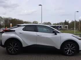 Toyota C hr (2024) thumbnail 14
