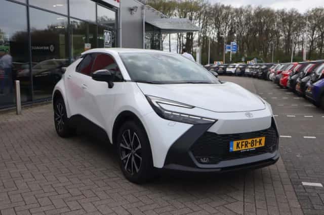 Toyota C hr (2024) thumbnail 15