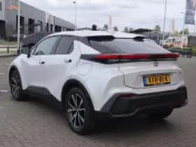 Toyota C hr (2024) thumbnail 3