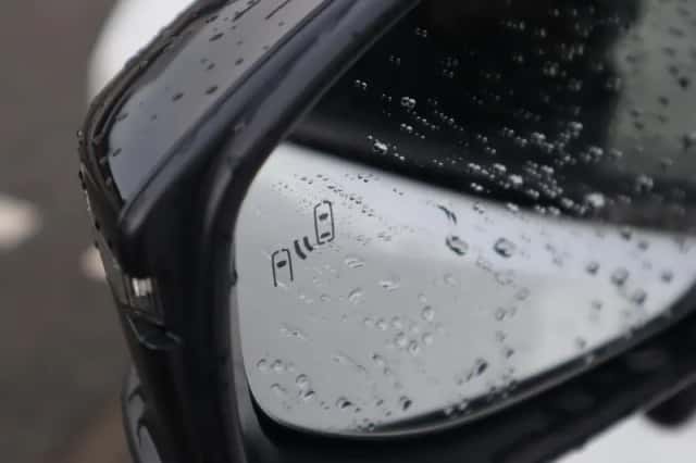 Toyota C hr (2024) thumbnail 22
