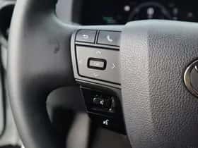 Toyota C hr (2024) thumbnail 32