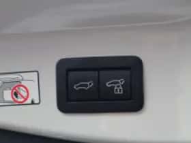 Toyota C hr (2024) thumbnail 6
