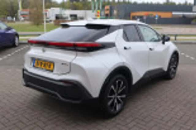 Toyota C hr (2024) thumbnail 51