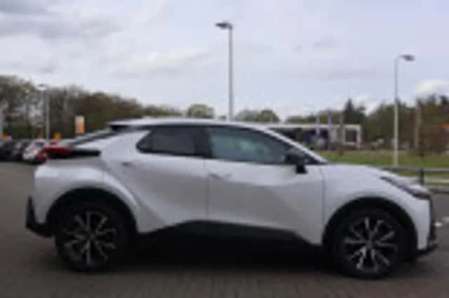 Toyota C hr (2024) thumbnail 52