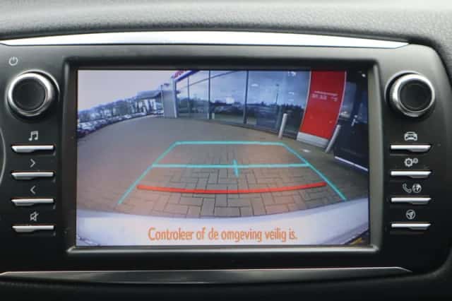 Toyota Yaris (2020) thumbnail 36