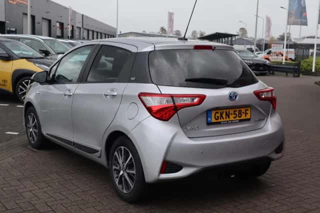Toyota Yaris (2020) thumbnail 9