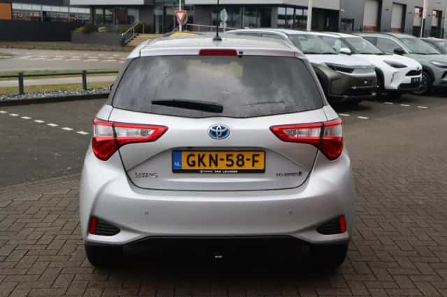 Toyota Yaris (2020) thumbnail 10