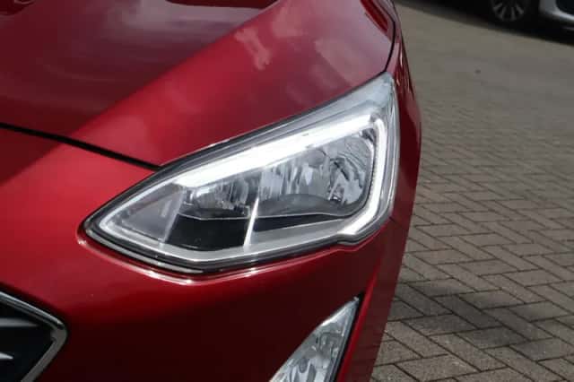 Ford Focus (2019) thumbnail 16