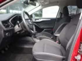 Ford Focus (2019) thumbnail 52