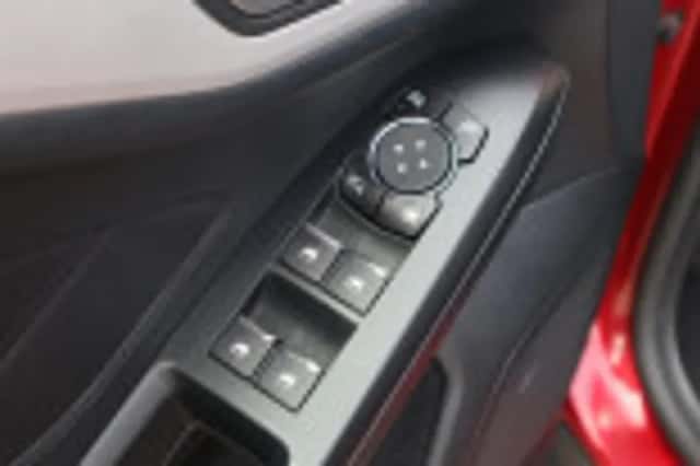 Ford Focus (2019) thumbnail 53
