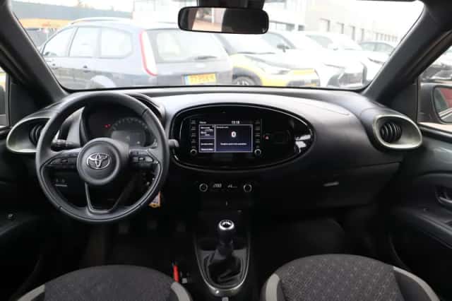 Toyota Aygo X (2023) thumbnail 21