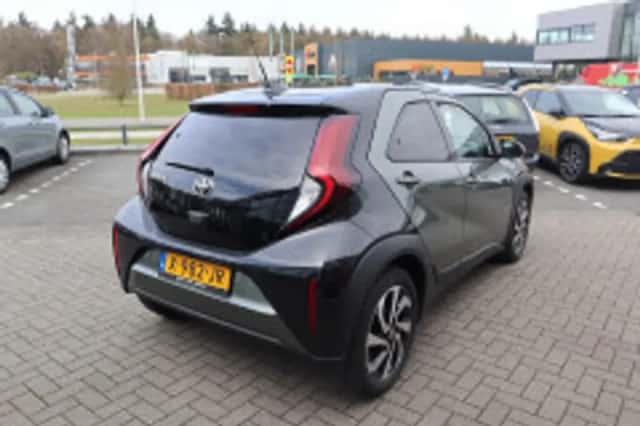 Toyota Aygo (2023) thumbnail 6