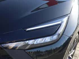 Toyota C hr (2025) thumbnail 16