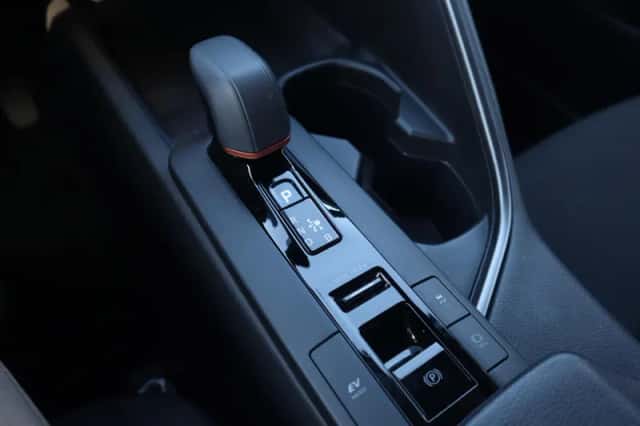 Toyota C hr (2025) thumbnail 37
