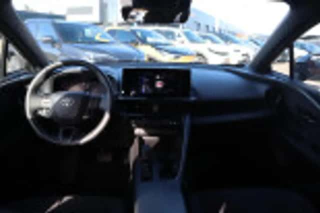 Toyota C hr (2025) thumbnail 57