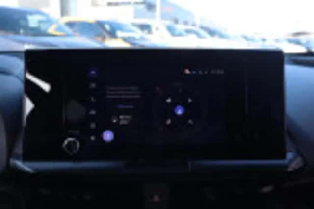 Toyota C hr (2025) thumbnail 66