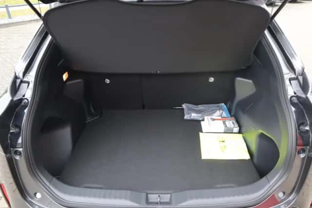 Toyota Yaris Cross (2026) thumbnail 13