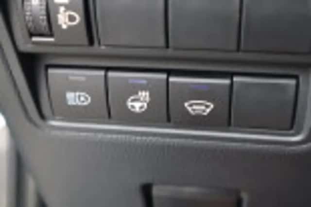 Toyota Yaris Cross (2026) thumbnail 63