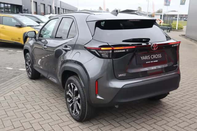 Toyota Yaris Cross (2026) thumbnail 9