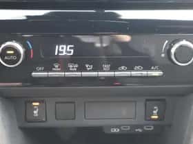 Toyota Yaris Cross (2025) thumbnail 33