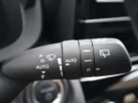 Toyota Yaris Cross (2025) thumbnail 61