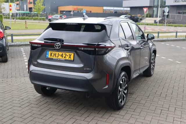 Toyota Yaris Cross (2025) thumbnail 12