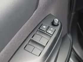 Toyota Yaris Cross (2025) thumbnail 21